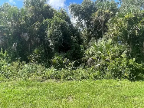 Snyder (lot 6 Block 1019) Street North Port FL 34288