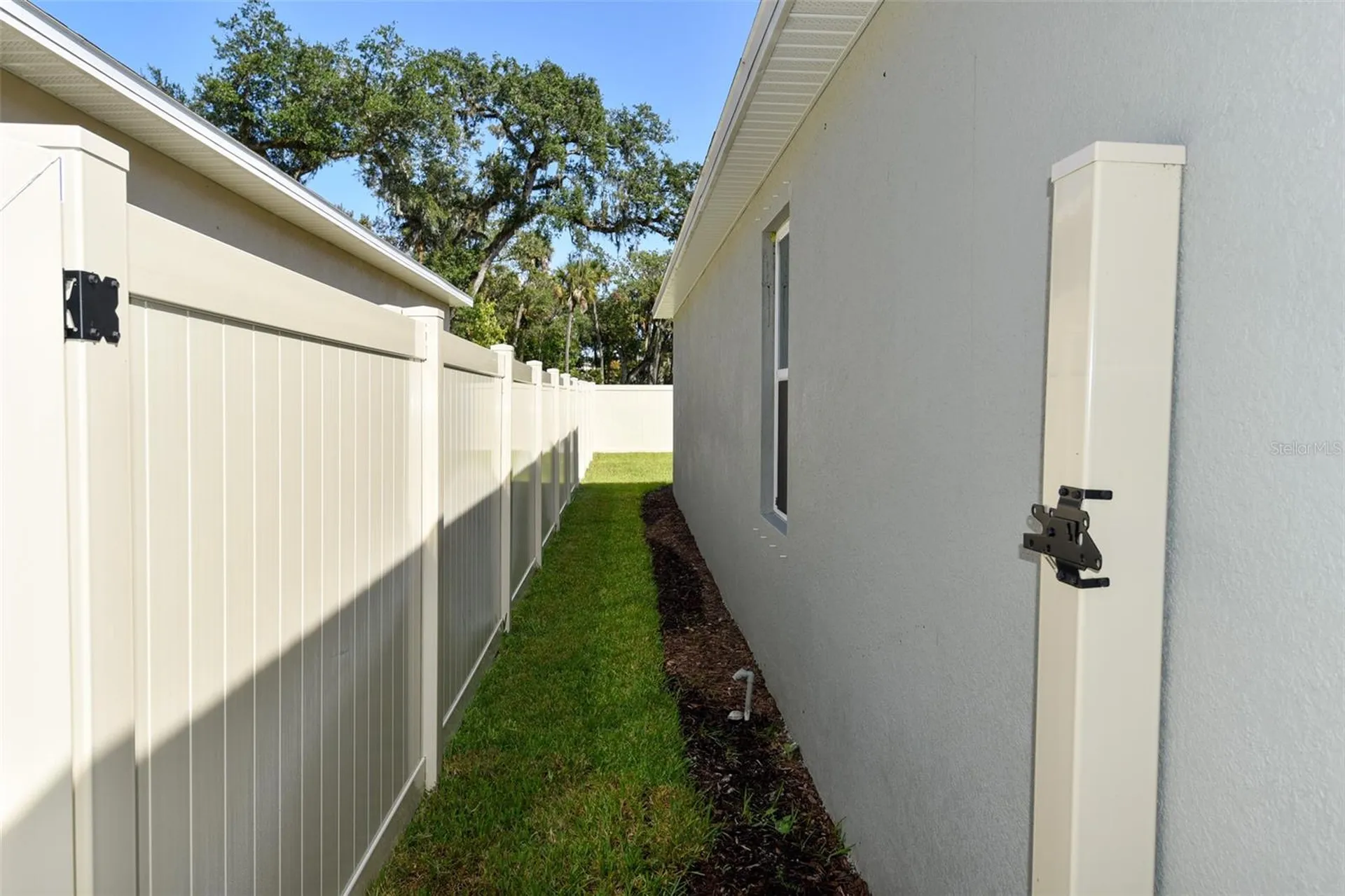 2013 Red Rock Road New Smyrna Beach FL 32168
