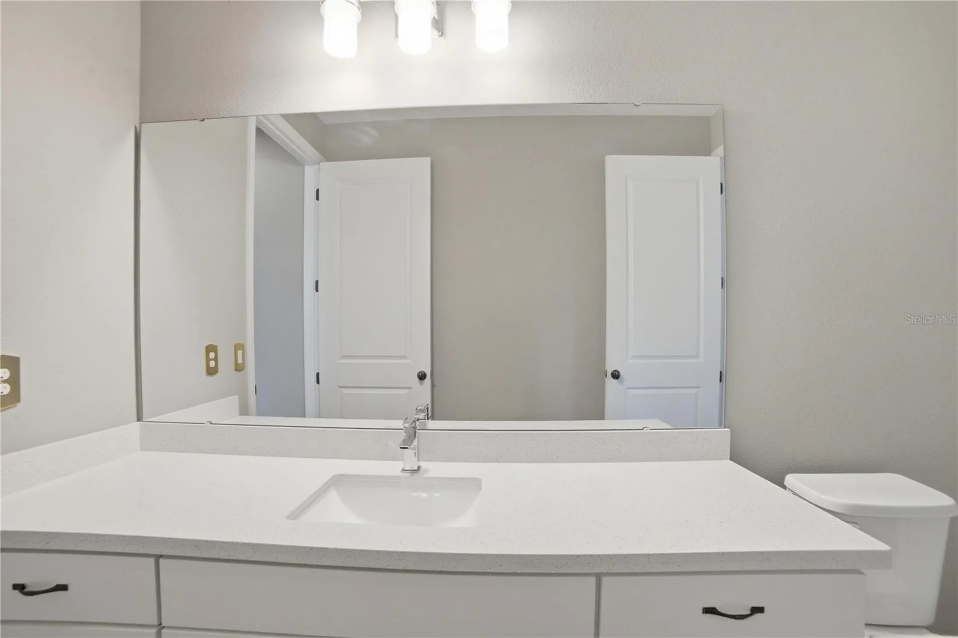 15143 Kirsty Alley Winter Garden FL 34787