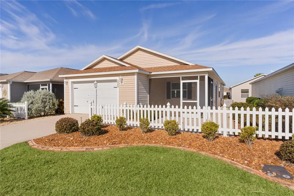 1387 Zest Avenue The Villages FL 32163