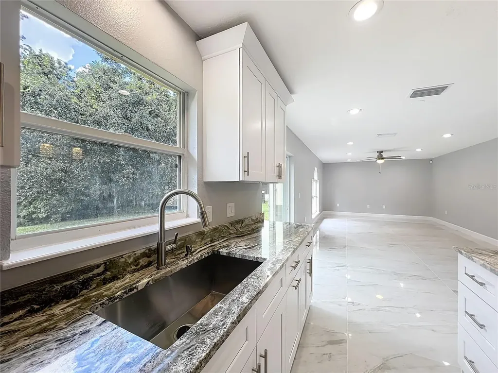 11963 Bentry Street Orlando FL 32824