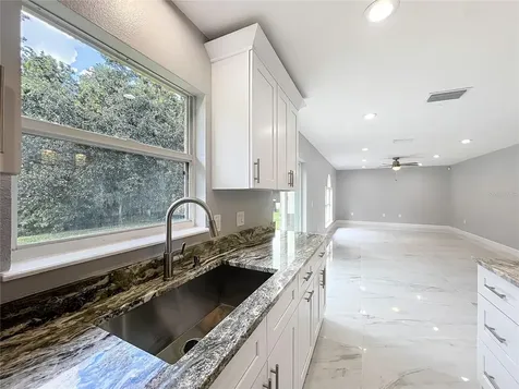 11963 Bentry Street Orlando FL 32824