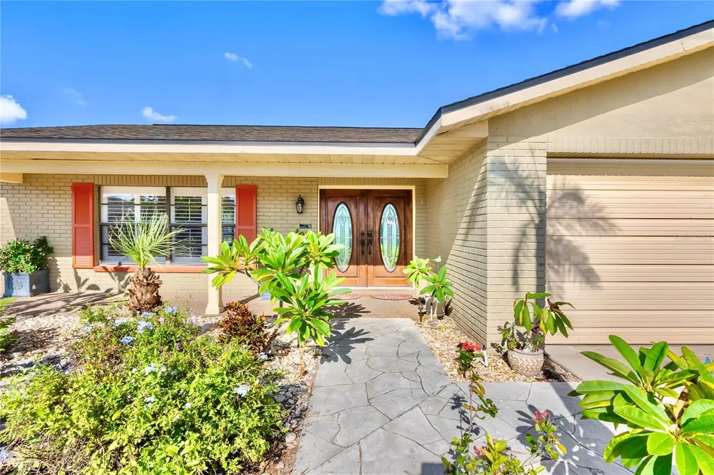 727 Flamingo Drive Apollo Beach FL 33572