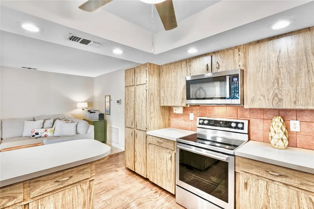 727 Flamingo Drive Apollo Beach FL 33572