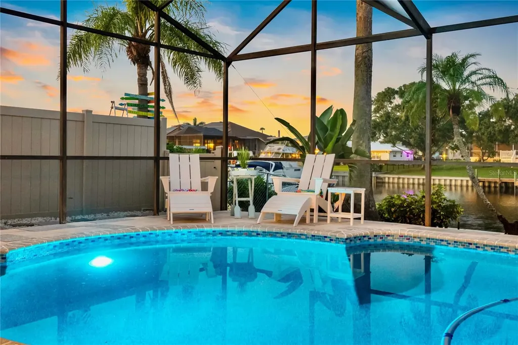 727 Flamingo Drive Apollo Beach FL 33572