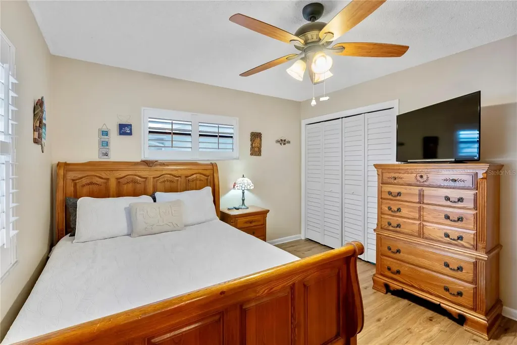 727 Flamingo Drive Apollo Beach FL 33572