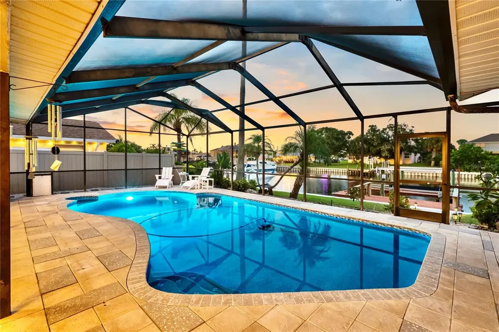 727 Flamingo Drive Apollo Beach FL 33572