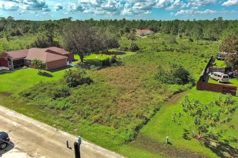 1413 5th Avenue Lehigh Acres FL 33972