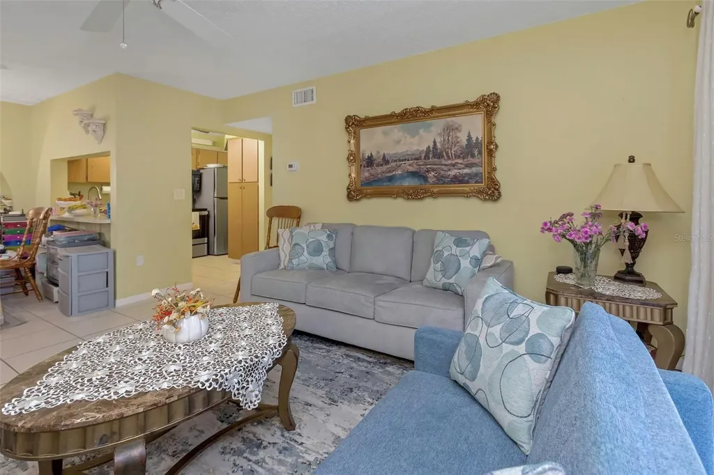 1344 Pine Ridge Circle E Tarpon Springs FL 34688