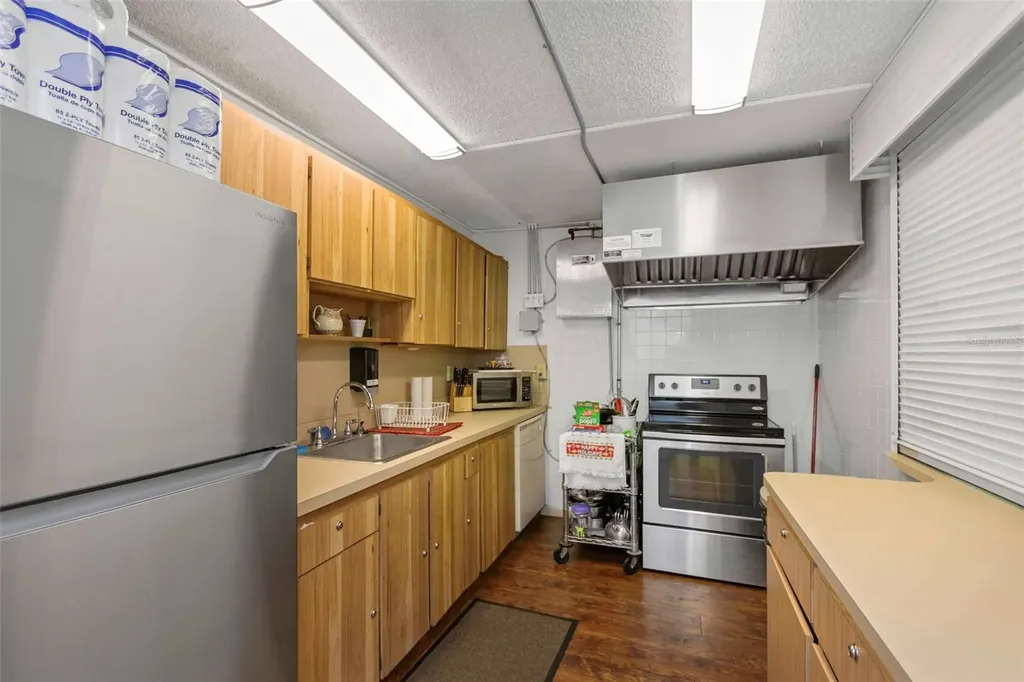 1344 Pine Ridge Circle E Tarpon Springs FL 34688