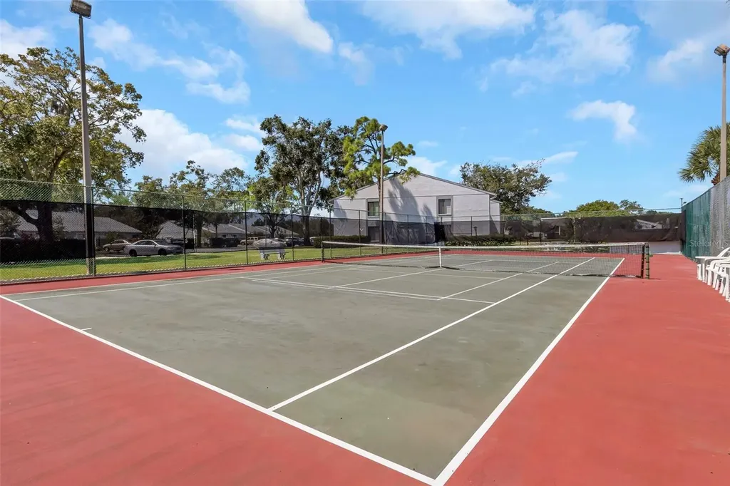1344 Pine Ridge Circle E Tarpon Springs FL 34688