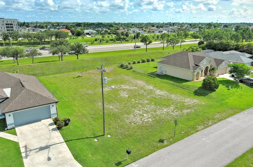1412 Pine Avenue Lehigh Acres FL 33972
