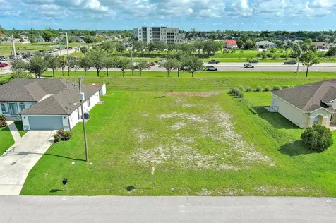 1412 Pine Avenue Lehigh Acres FL 33972