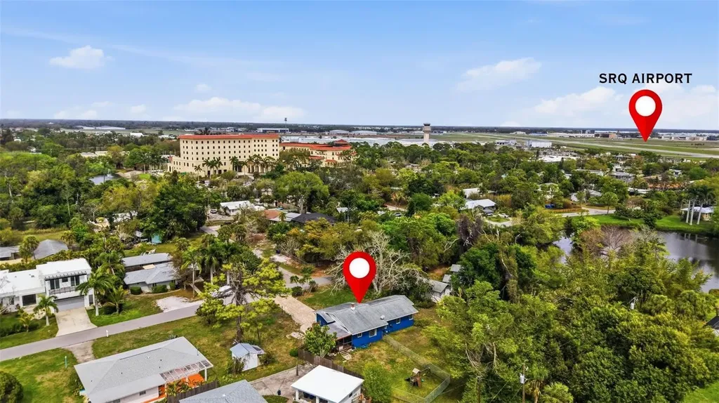 418 Edwards Drive Sarasota FL 34243