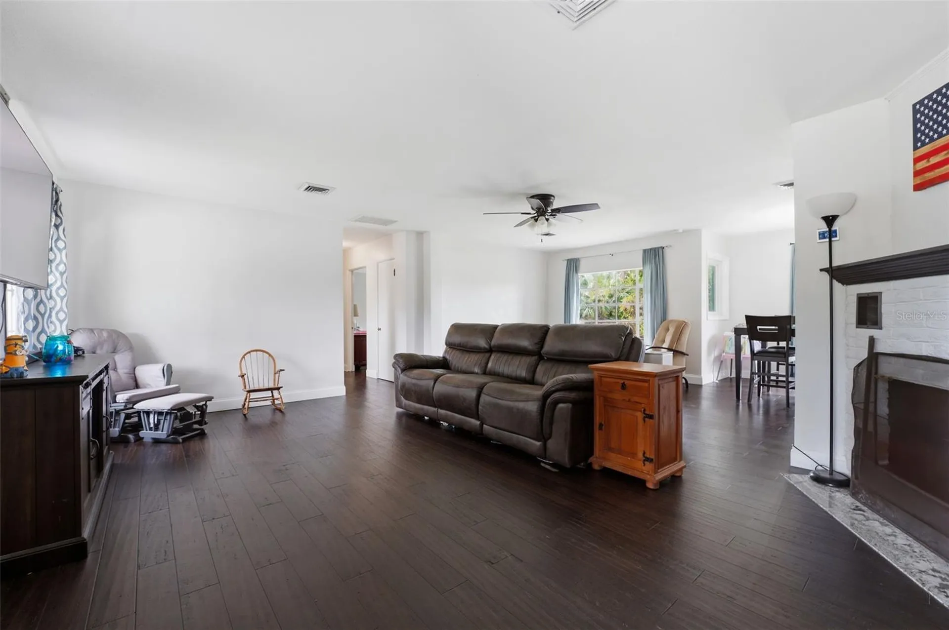 418 Edwards Drive Sarasota FL 34243