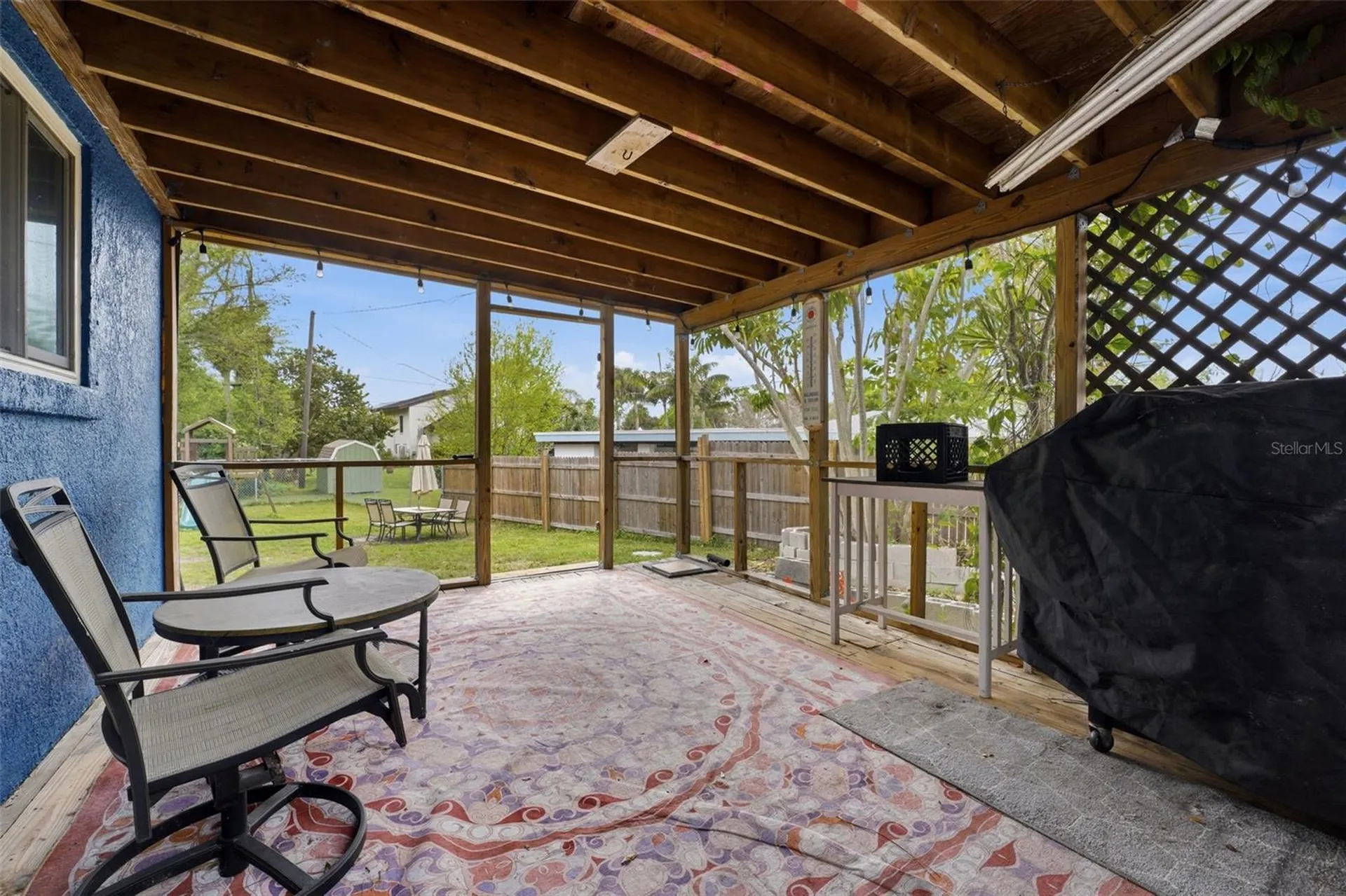 418 Edwards Drive Sarasota FL 34243