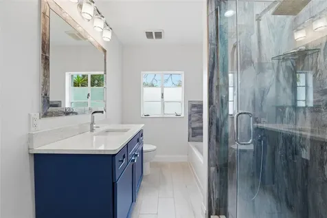 418 Edwards Drive Sarasota FL 34243