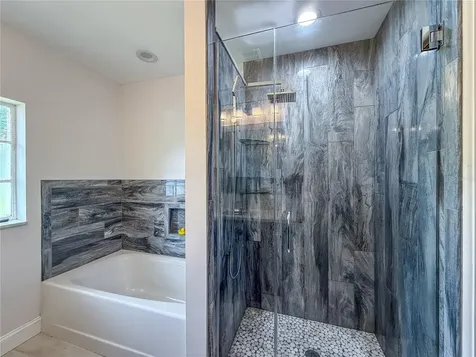 418 Edwards Drive Sarasota FL 34243