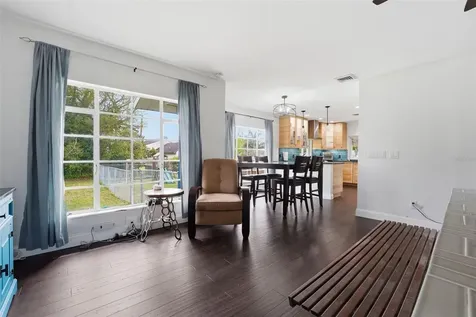 418 Edwards Drive Sarasota FL 34243
