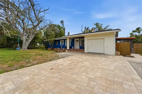 418 Edwards Drive Sarasota FL 34243