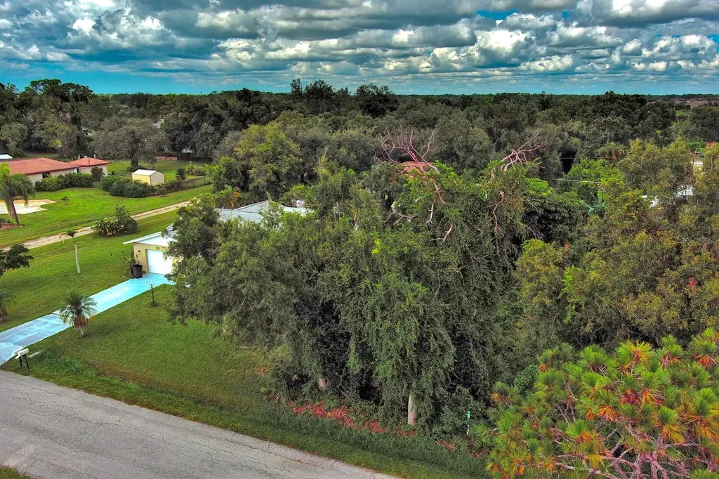 Gillespie Street Englewood FL 34223