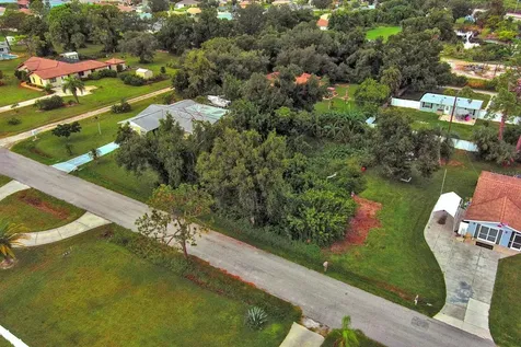 Gillespie Street Englewood FL 34223