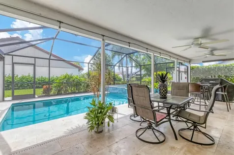 3128 Heatherwood Lane Sarasota FL 34235