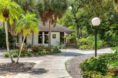 3128 Heatherwood Lane Sarasota FL 34235