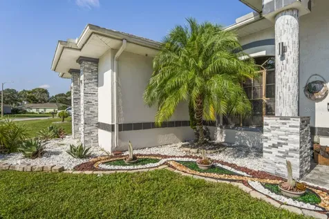9301 Tournament Drive Hudson FL 34667