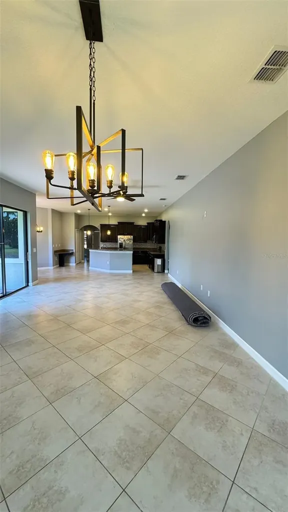 1428 Deuce Circle Davenport FL 33896