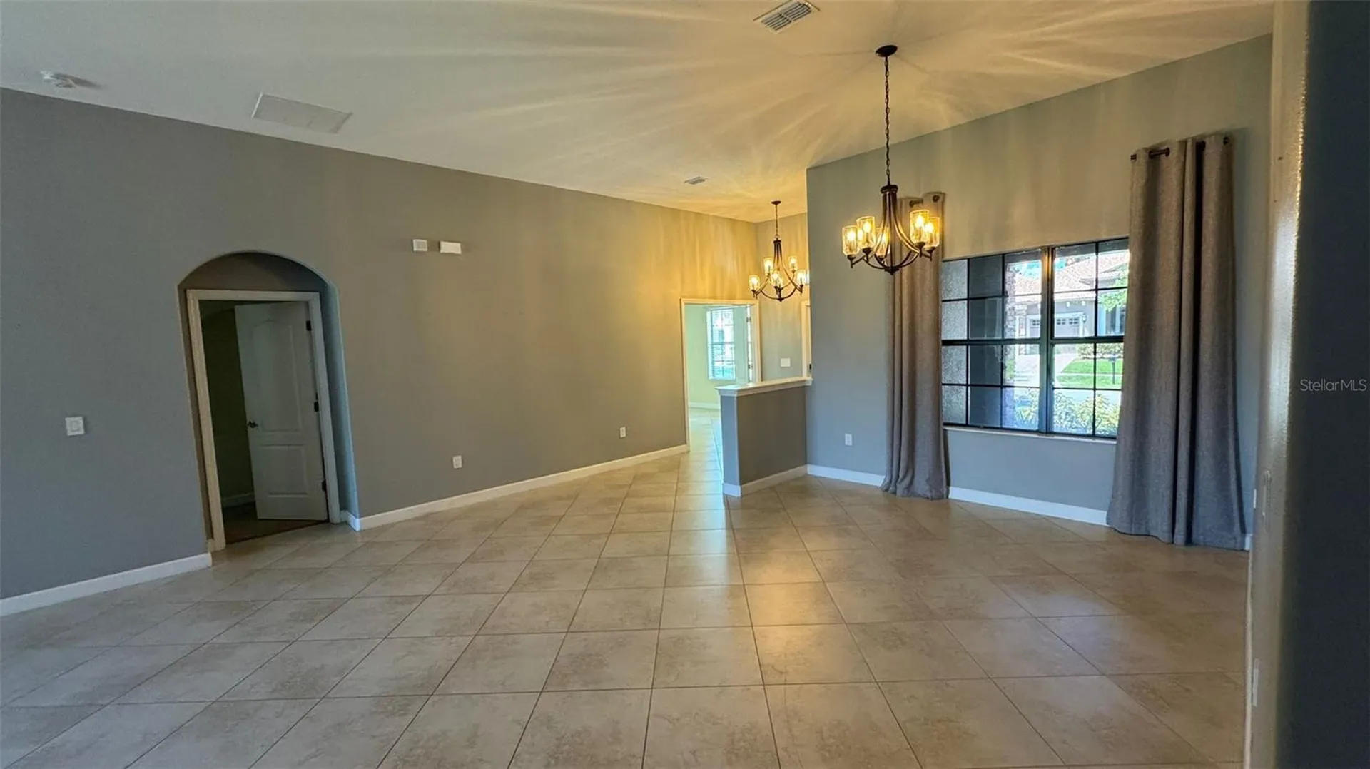 1428 Deuce Circle Davenport FL 33896