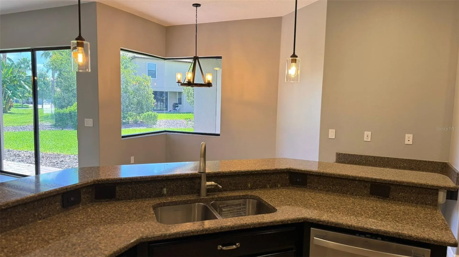1428 Deuce Circle Davenport FL 33896