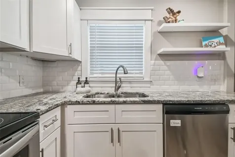 8504 N Highland Avenue Tampa FL 33604