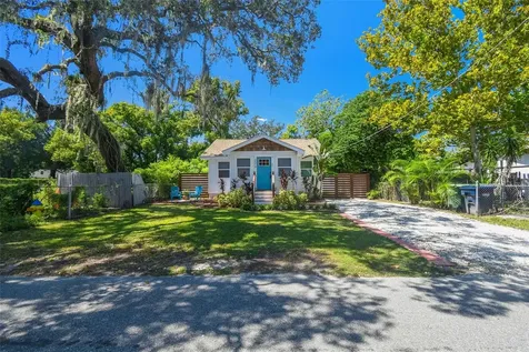 8504 N Highland Avenue Tampa FL 33604