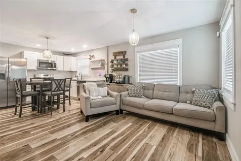 8504 N Highland Avenue Tampa FL 33604