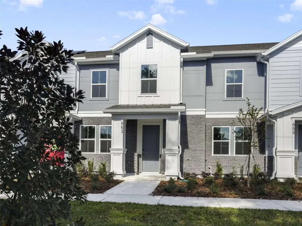 663 Clark Street Oviedo FL 32765