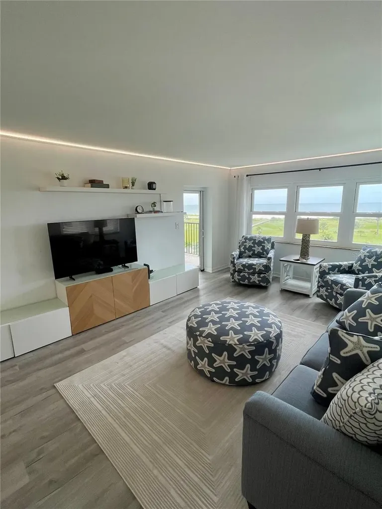 1230 Gulf Boulevard Clearwater Beach FL 33767