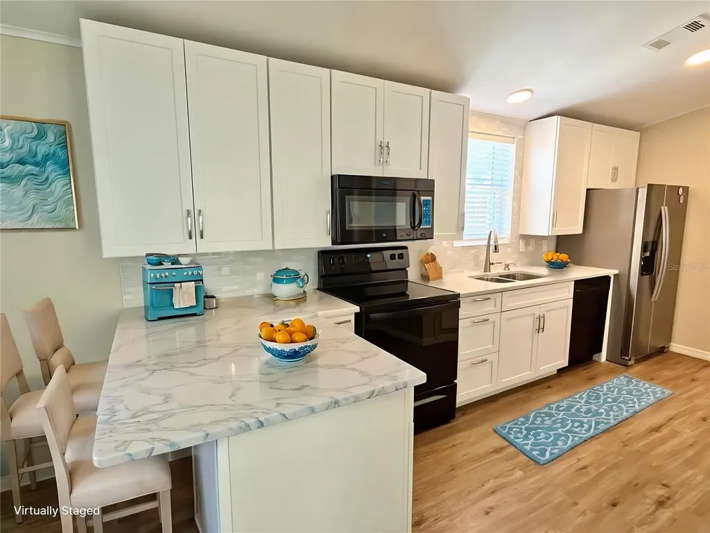 7049 Mount Essex Drive NE St Petersburg FL 33702