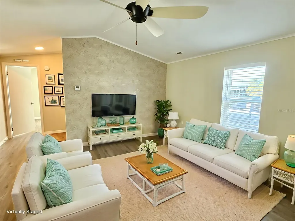 7049 Mount Essex Drive NE St Petersburg FL 33702