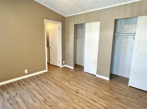 7049 Mount Essex Drive NE St Petersburg FL 33702