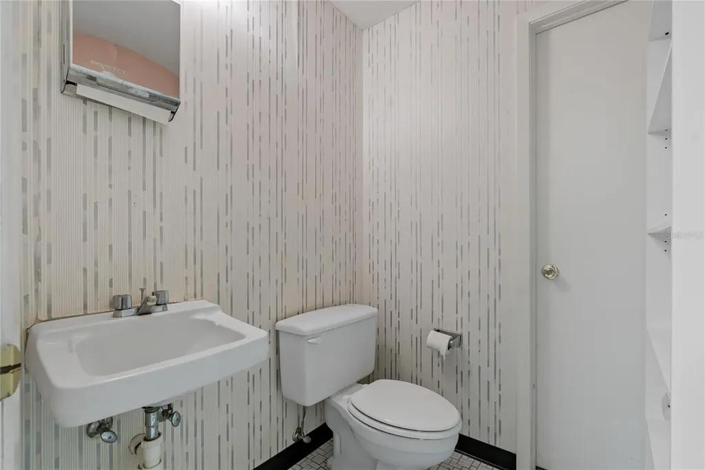 3709 W Hamilton Avenue Tampa FL 33614
