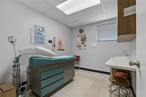 3709 W Hamilton Avenue Tampa FL 33614