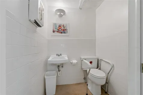 3709 W Hamilton Avenue Tampa FL 33614