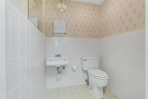 3709 W Hamilton Avenue Tampa FL 33614