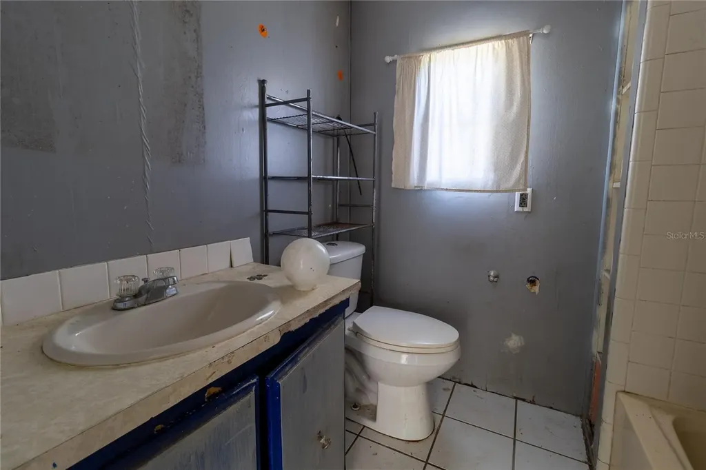 5301 NW County Road 235 Alachua FL 32615