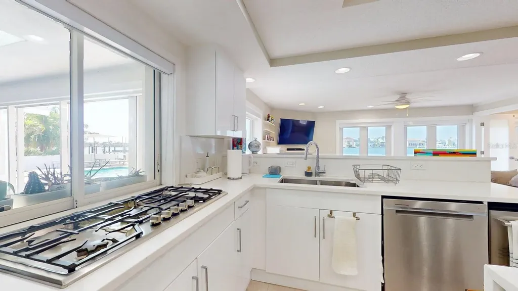 509 55th Avenue St Pete Beach FL 33706