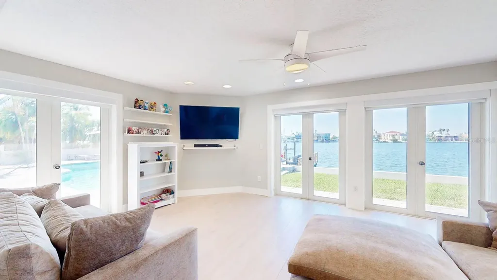 509 55th Avenue St Pete Beach FL 33706