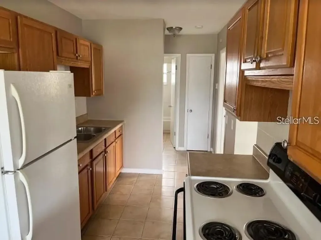 3697 59th Way N St Petersburg FL 33710