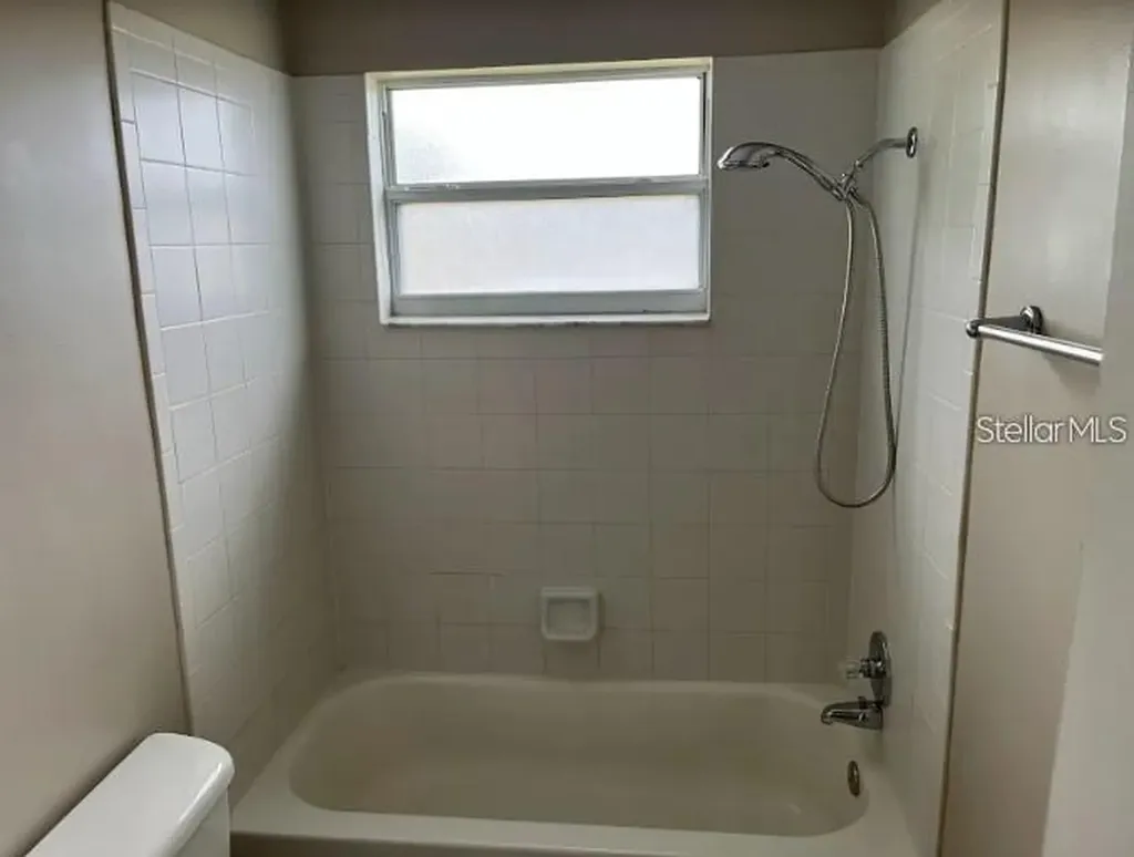 3697 59th Way N St Petersburg FL 33710