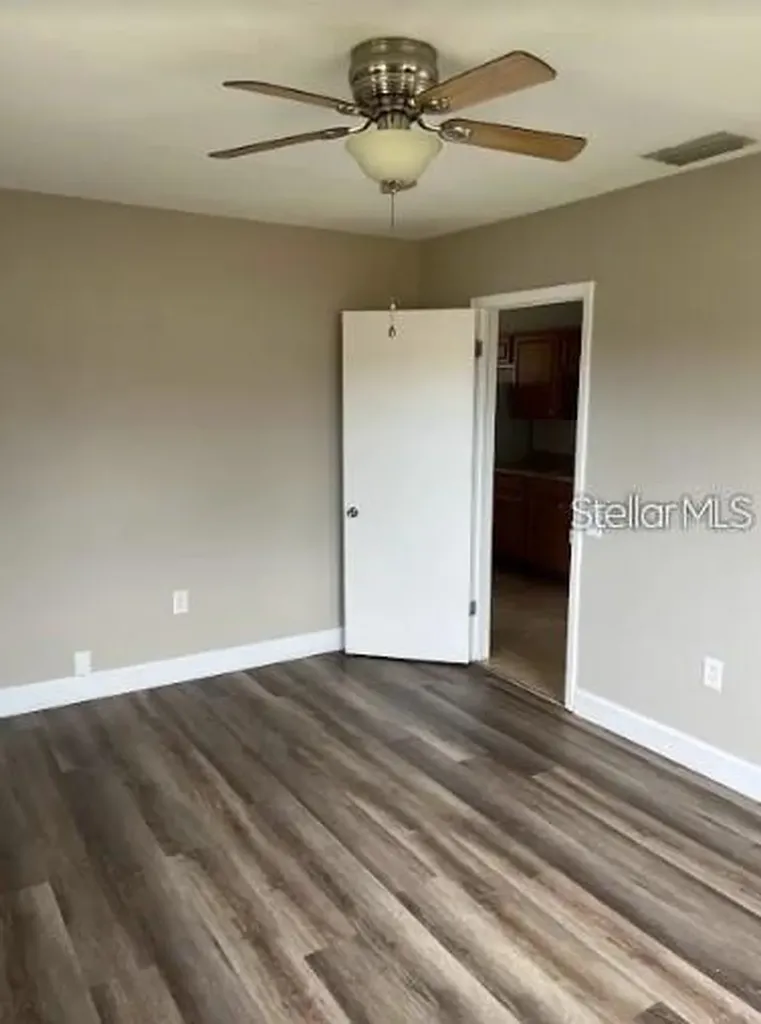 3697 59th Way N St Petersburg FL 33710